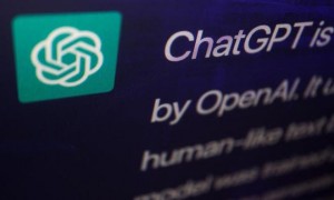 AI让人类变笨，还是人类拉低了AI智商？两千年前的担忧，今天再现