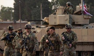 10年布局落空，1000名美军士兵全线撤离，叙利亚过渡政府接管鲁迈兰军事基地！