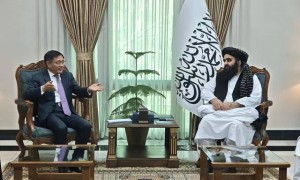 巴铁越打越猛，数百万人陷入饥饿，中方派特使先后奔赴两大邻国劝和促谈！