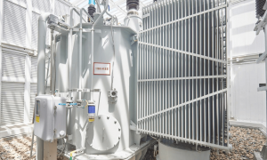 从芯片制裁到变压器被抢购，大反转来了，为何中国一器难求？