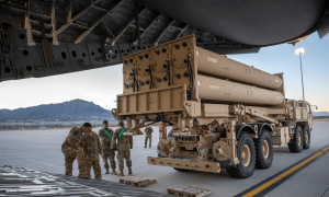 才打4天，美以致命弱点暴露！为避免伤亡，美国紧急从13国撤人