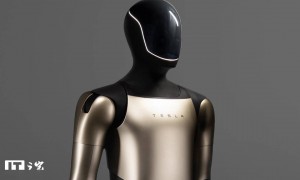 马斯克：三年内特斯拉Optimus人形机器人将超越顶尖人类外科医生