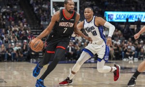 火箭3连败球队到底咋啦？一场巨大危机正在队内酝酿