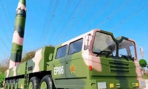 不再遮遮掩掩！中国突然亮出大批东风 17，背后传递的信息量不容小觑