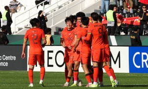 U23亚洲杯-彭啸世界波李昊屡神扑 中国1-0澳大利亚出线在望