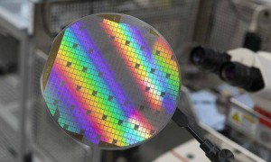 三星四季度营业利润达20万亿韩元 同比暴增208%