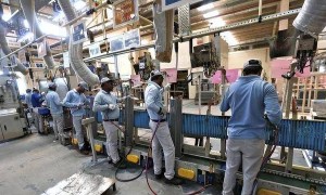 原创 
            不想再活在中国的阴影下，印度一口气批了4000亿，准备赌一把大的